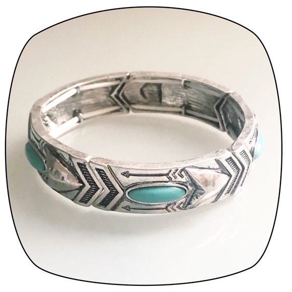 Turquoise Bracelet - Picture 2 of 5